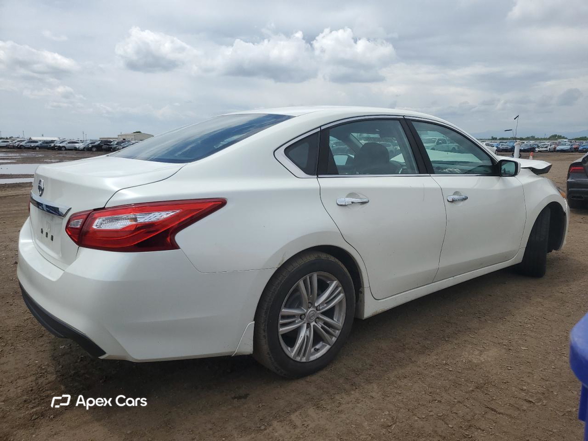 Nissan Altima 2016