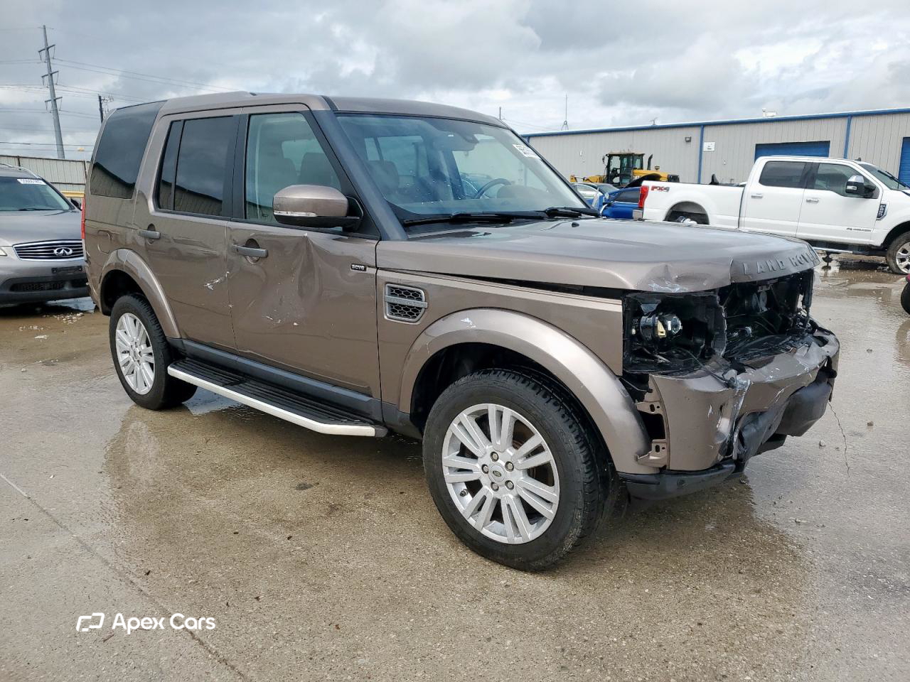 Land Rover LR4 2015