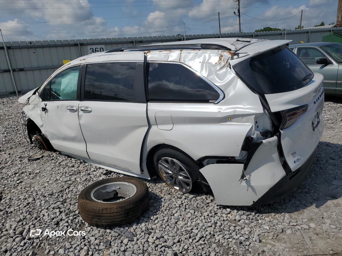 Toyota Sienna 2025
