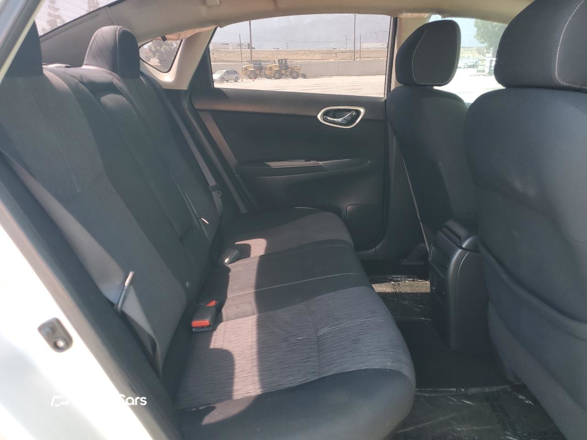Nissan Sentra 2015