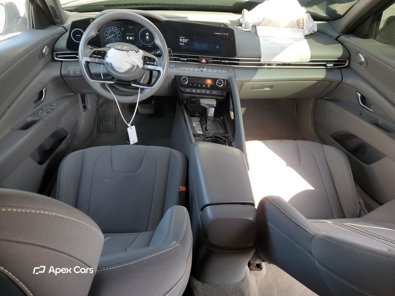 Hyundai Elantra 2023