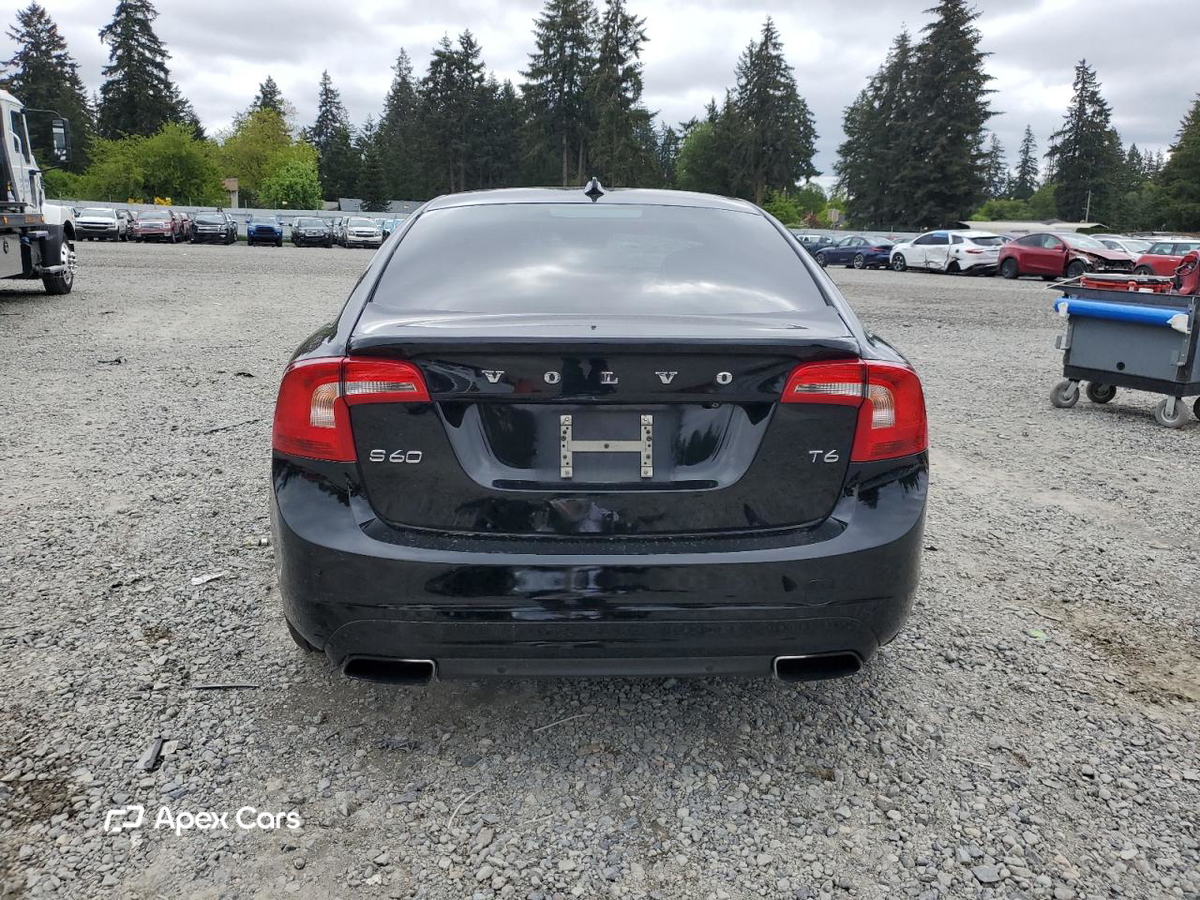 Volvo S60 2015