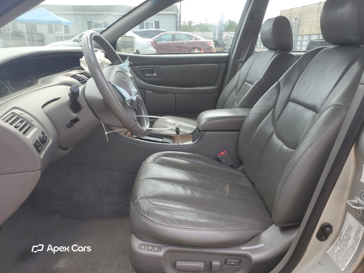 Toyota Avalon 2000