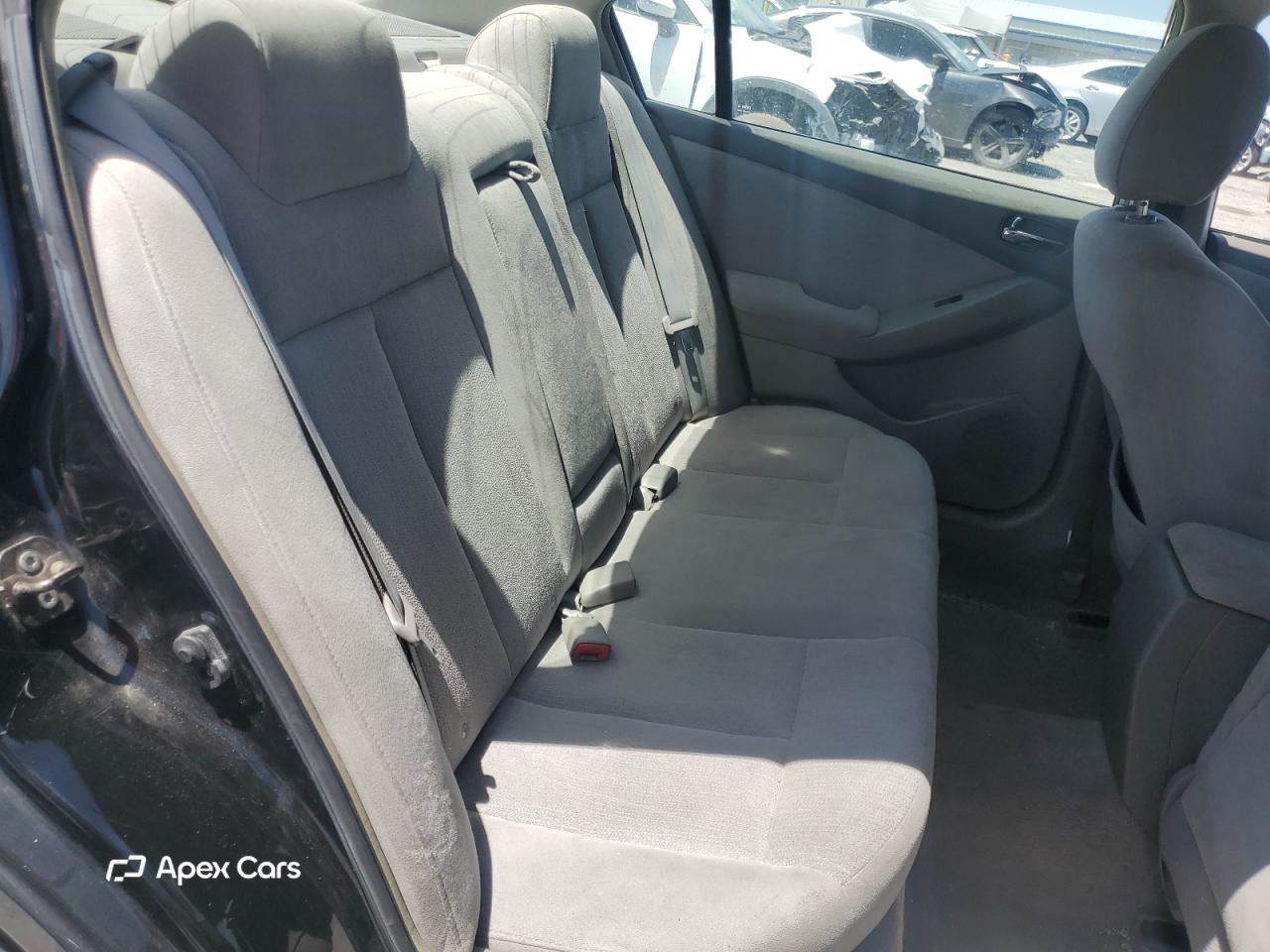 Nissan Altima 2010