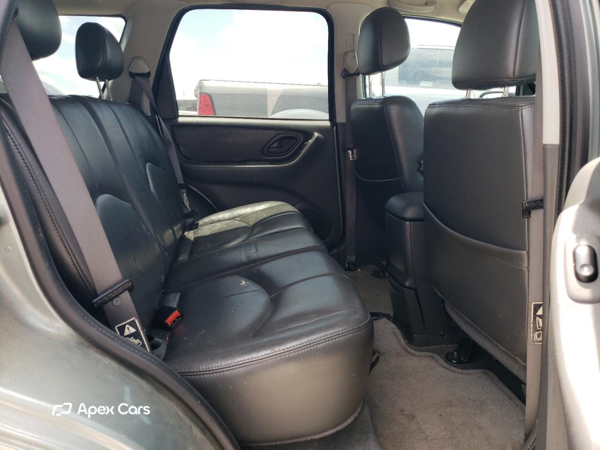 Mazda Tribute 2004