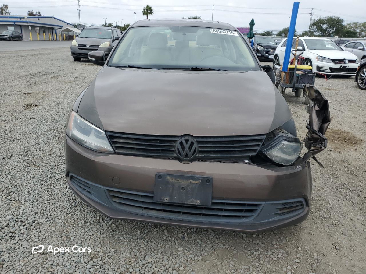Volkswagen Jetta 2012