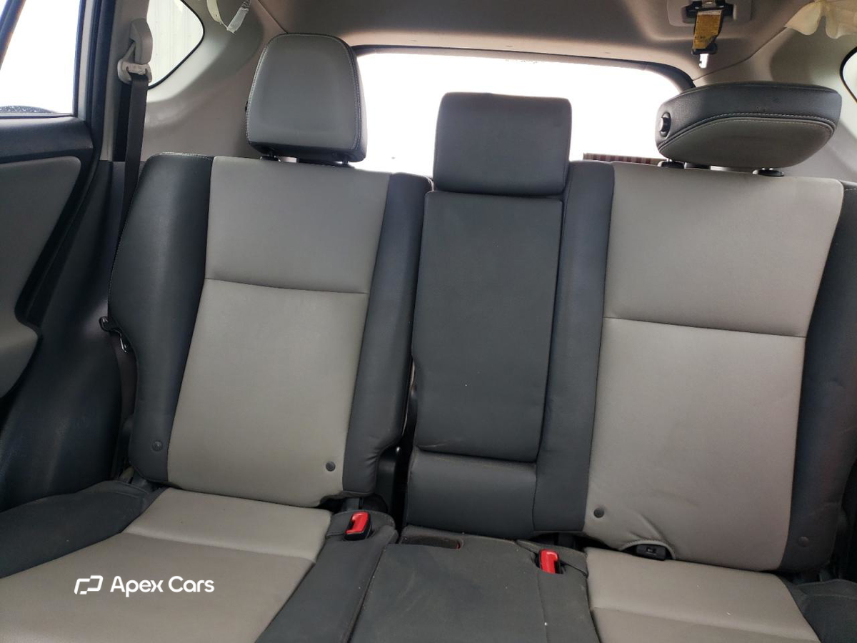 Toyota RAV 4 2015