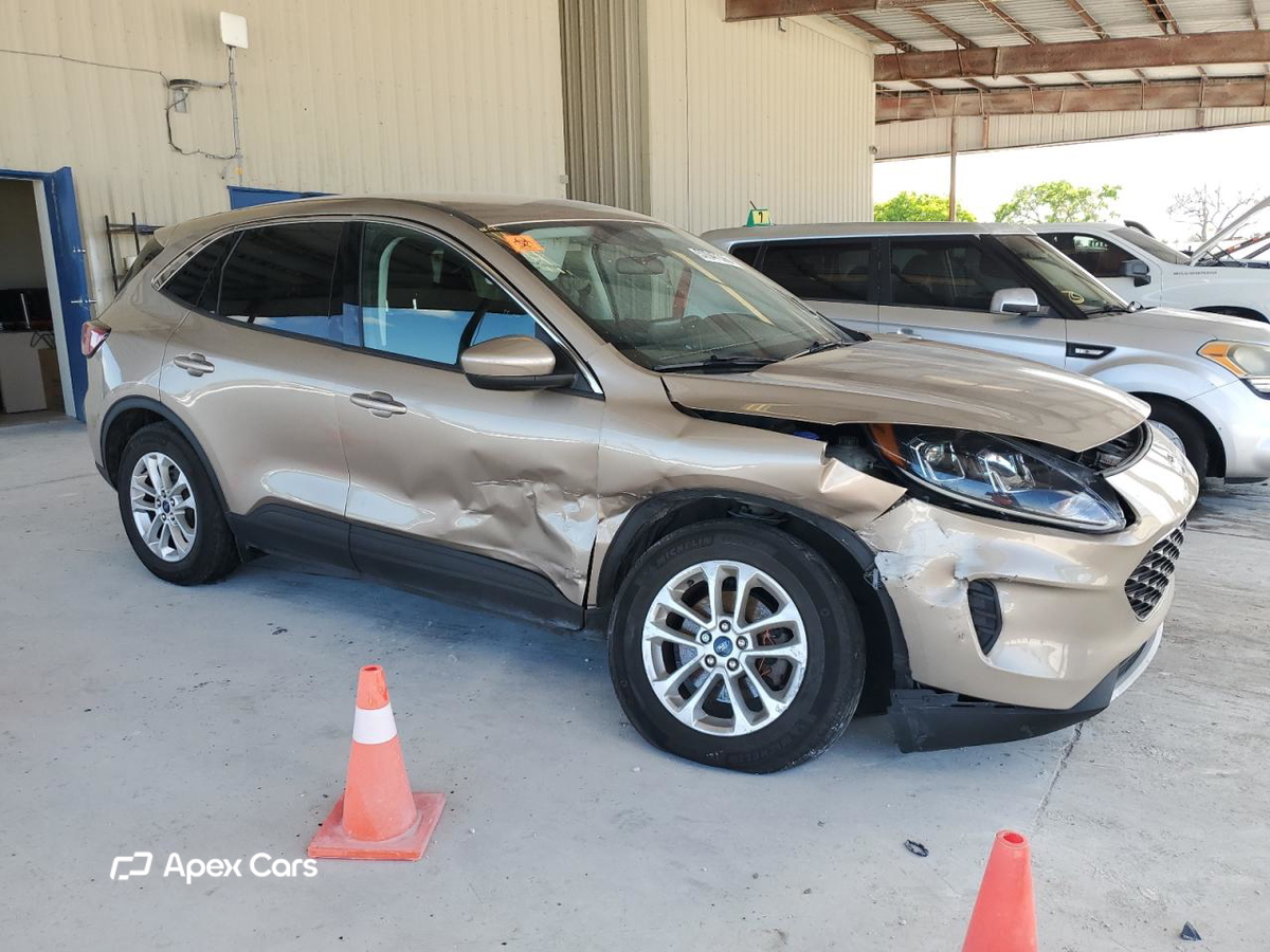 Ford Escape 2021