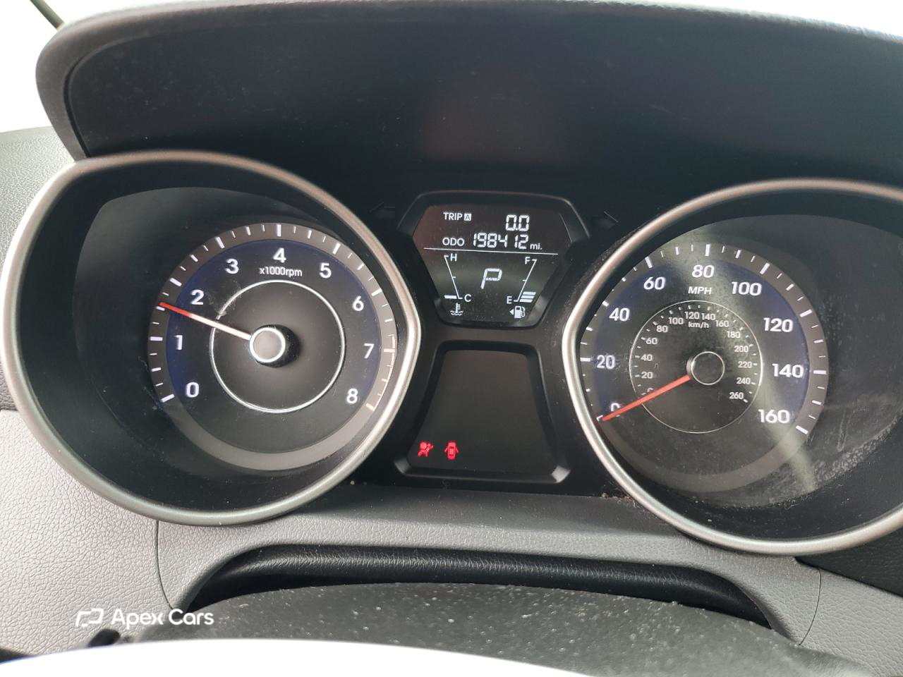 Hyundai Elantra 2013