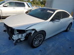 Lexus ES 2019