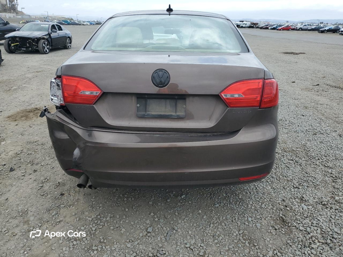 Volkswagen Jetta 2012