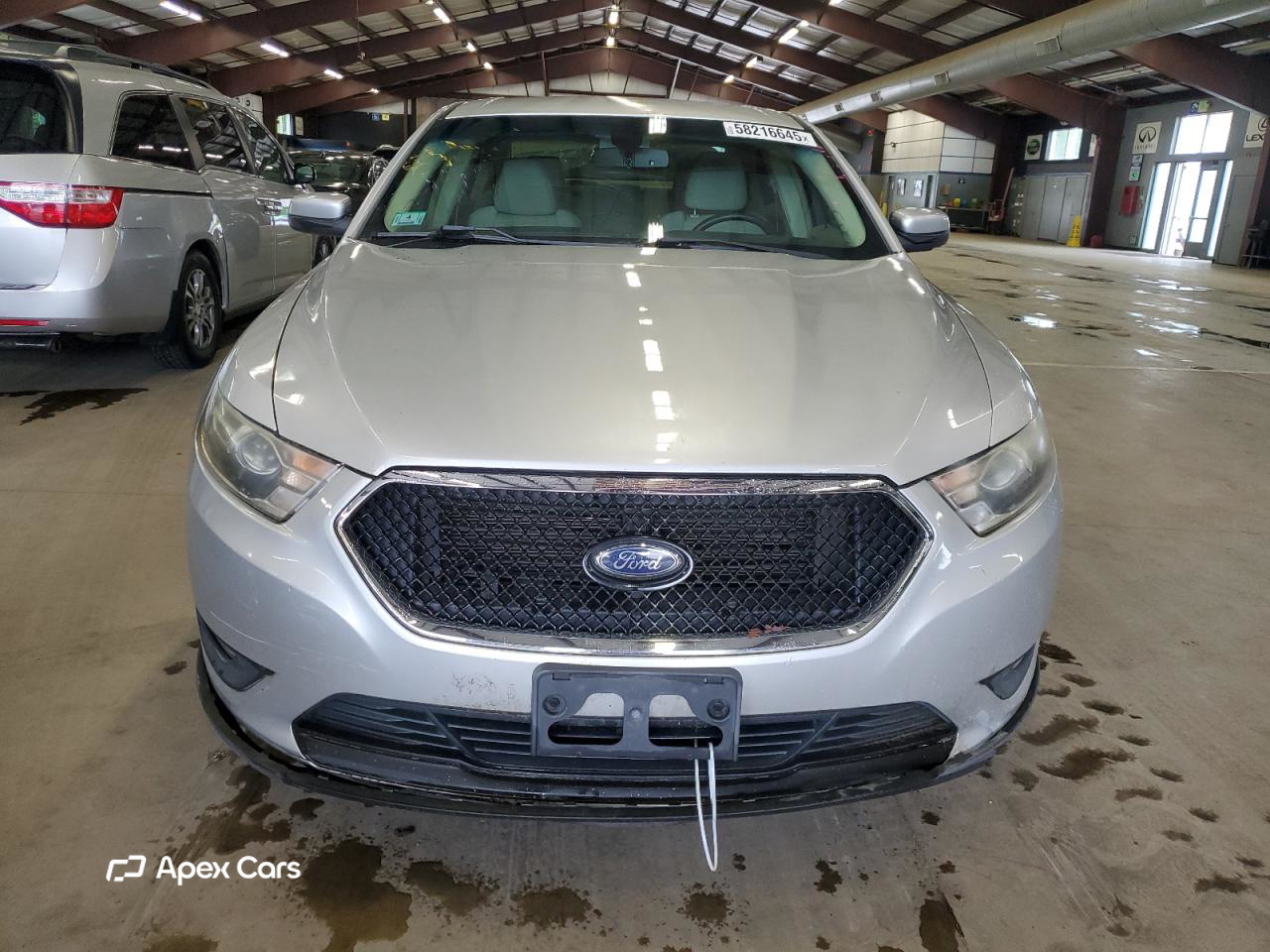 Ford Taurus 2014