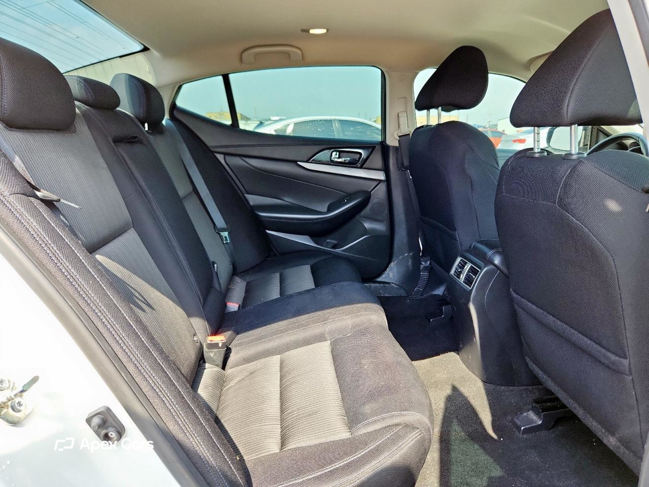 Nissan Maxima 2016
