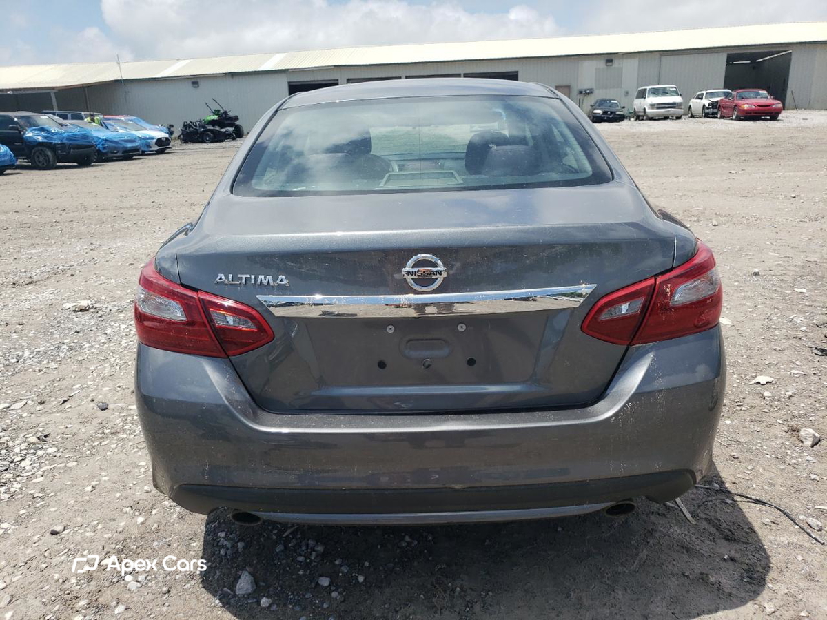 Nissan Altima 2018