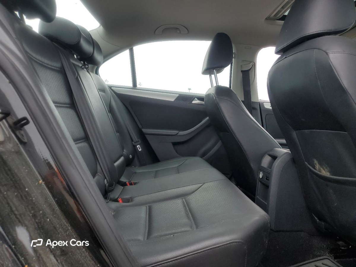 Volkswagen Jetta 2014