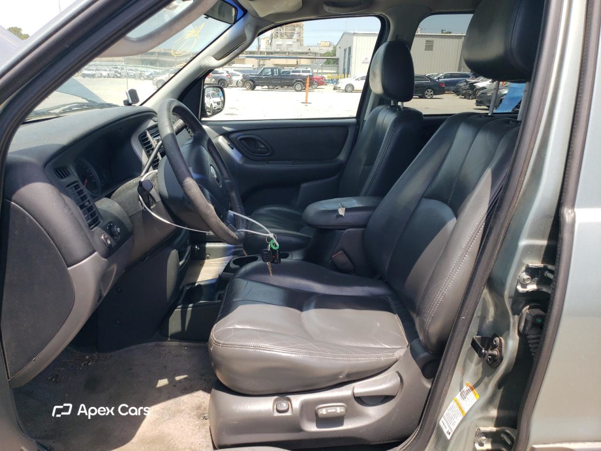 Mazda Tribute 2004