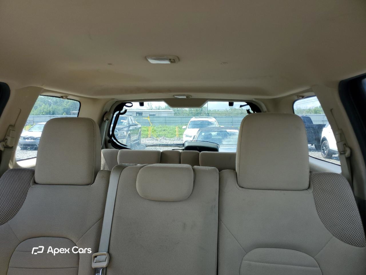 Nissan Pathfinder 2012