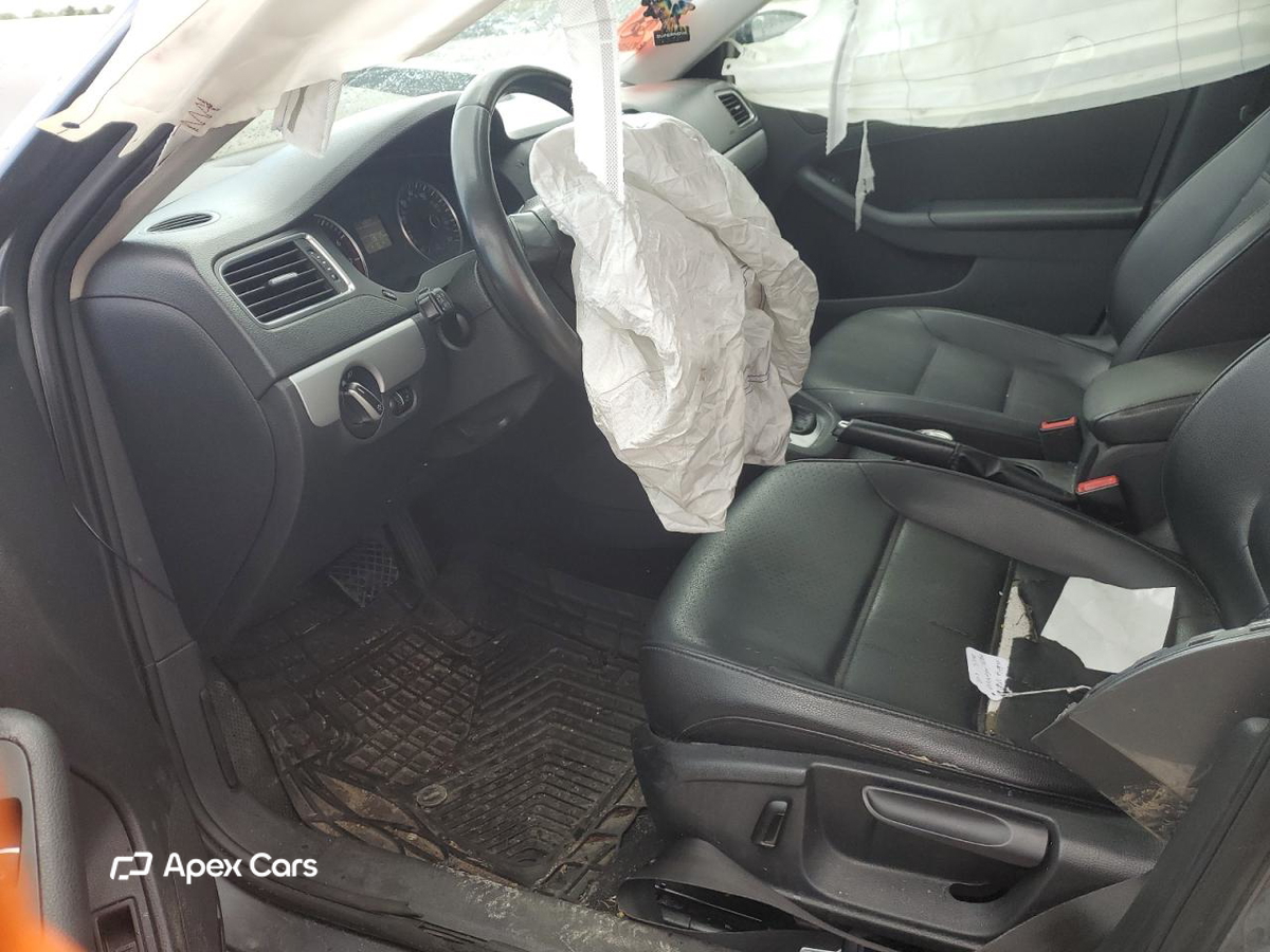 Volkswagen Jetta 2013