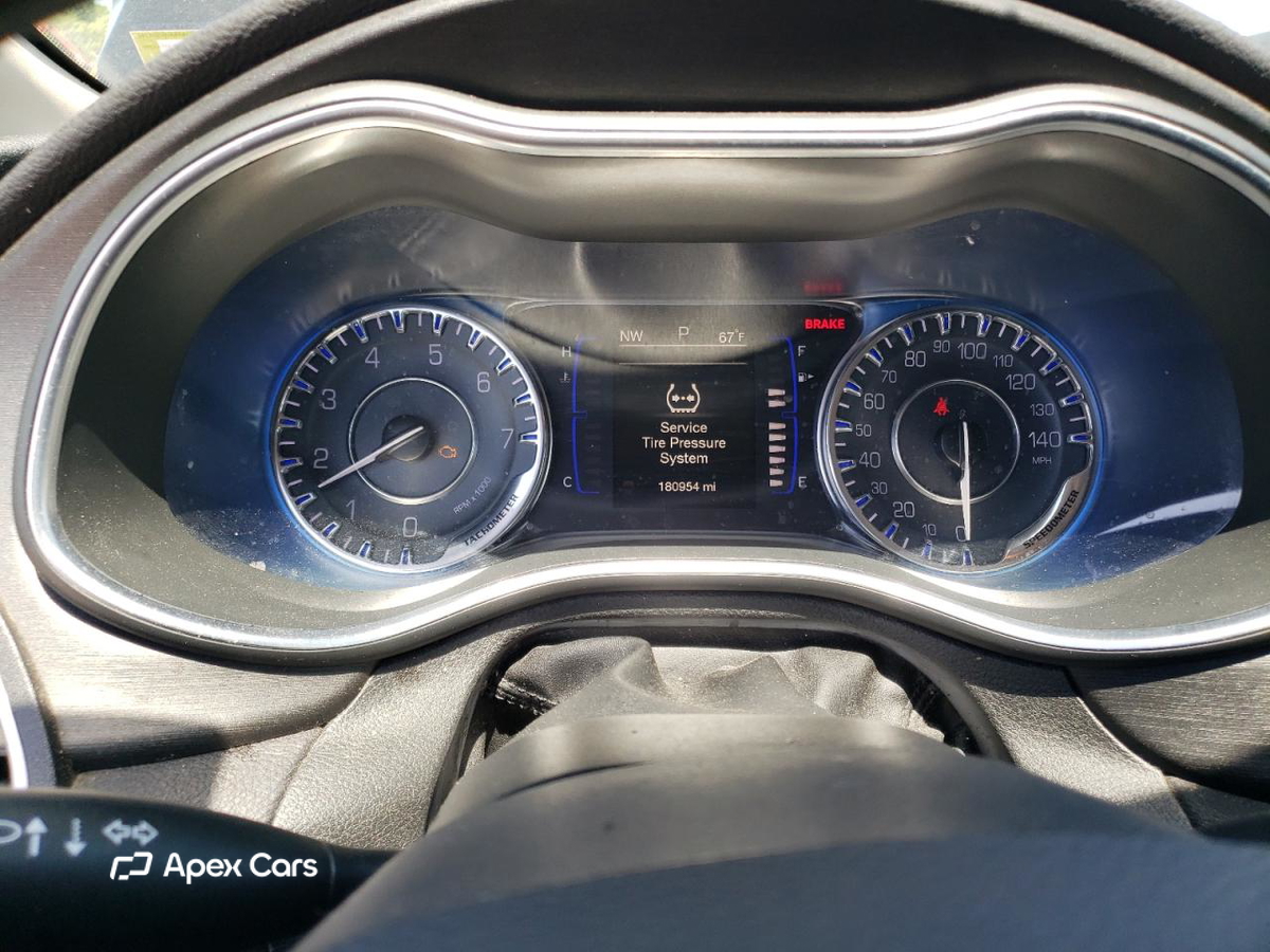 Chrysler 200 2016