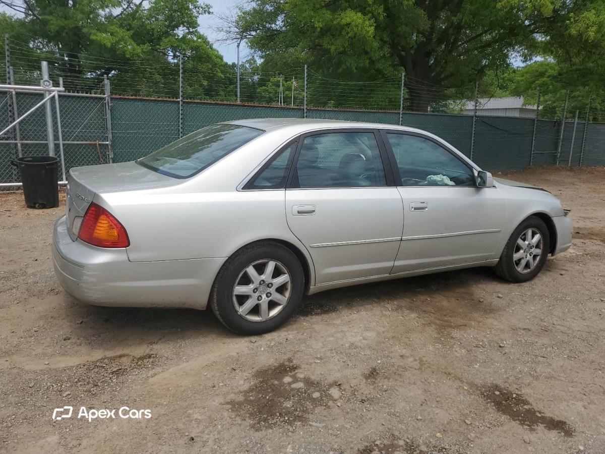 Toyota Avalon 2000