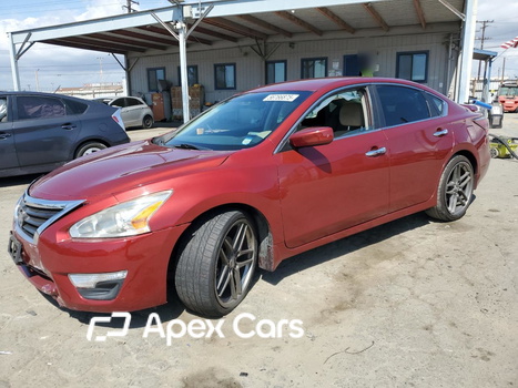 Nissan Altima 2015 - Image 1 of 13