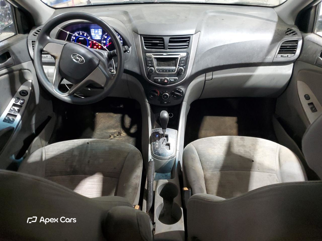Hyundai Accent 2015