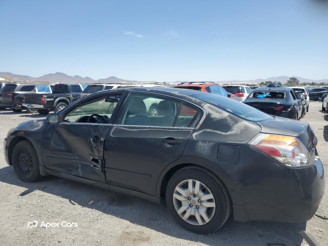 Nissan Altima 2010