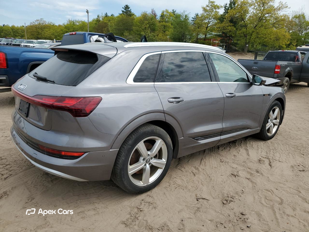 Audi e-tron 2019