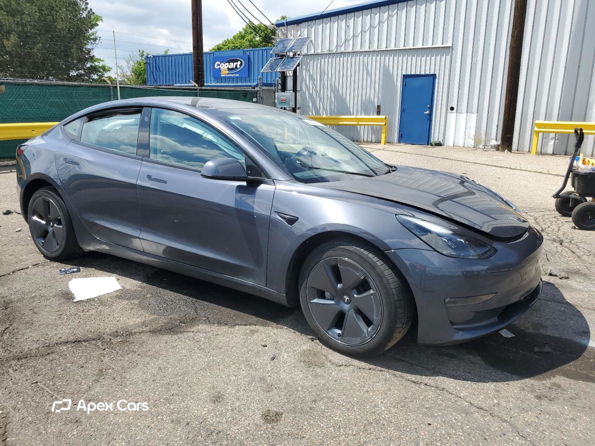 Tesla Model 3 2023