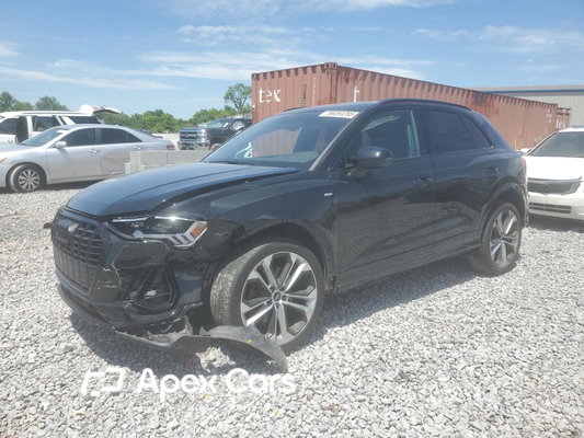 Audi Q3 2021 - Image 1 of 13