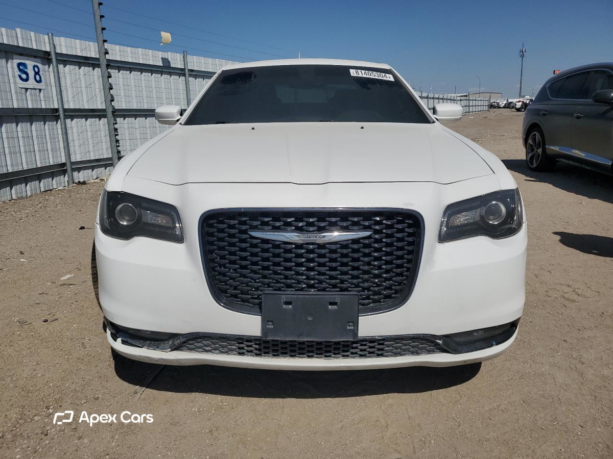 Chrysler 300 2015