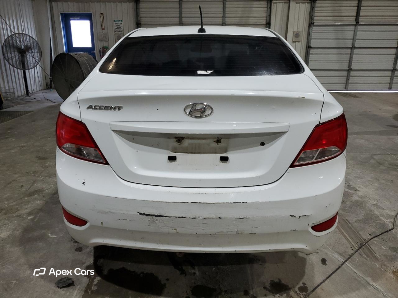 Hyundai Accent 2015