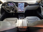 Tesla Model S 2016