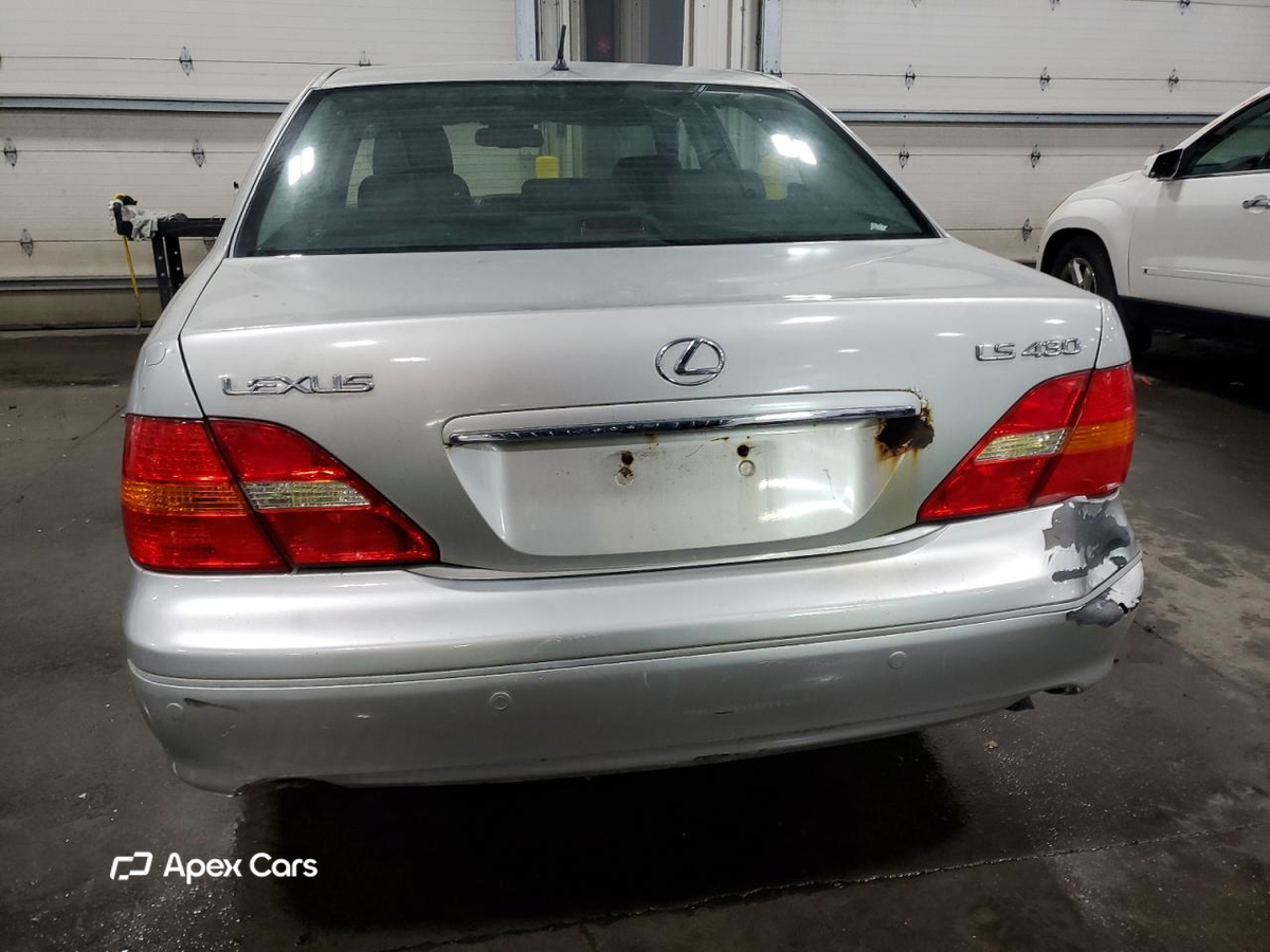 Lexus LS 2001