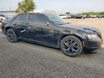 Chrysler 300 2023