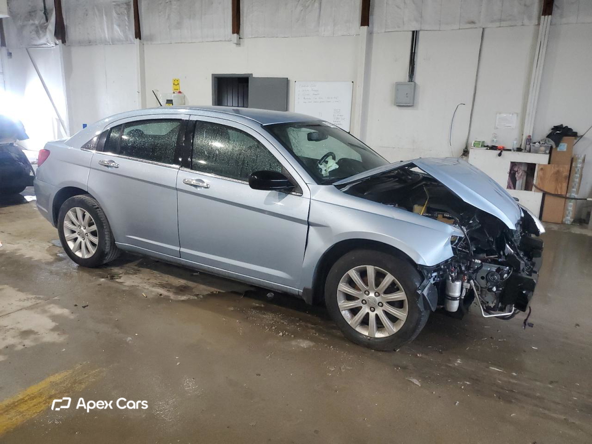 Chrysler 200 2013