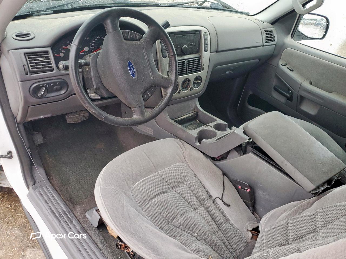 Ford Explorer 2005
