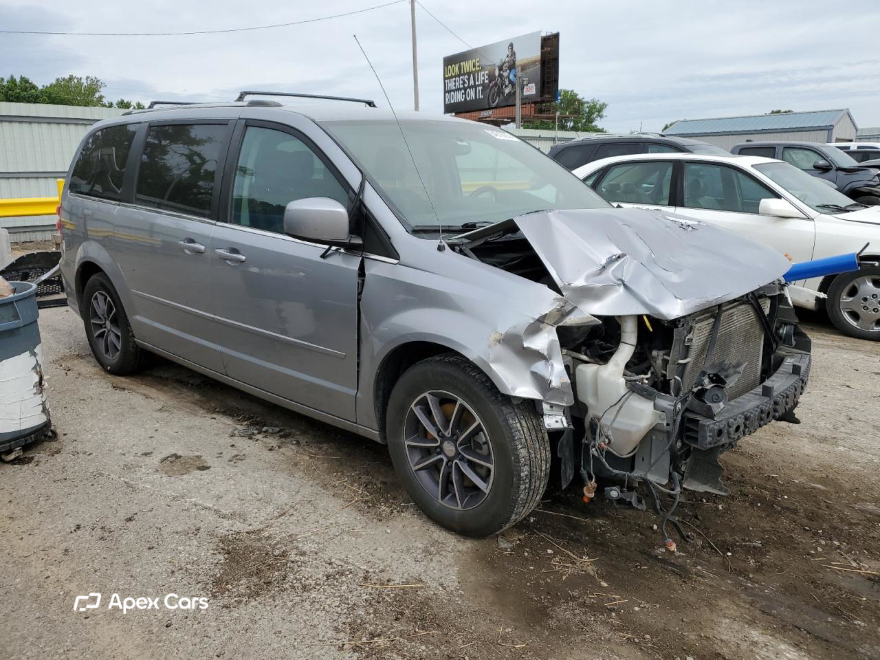 Dodge Caravan 2017