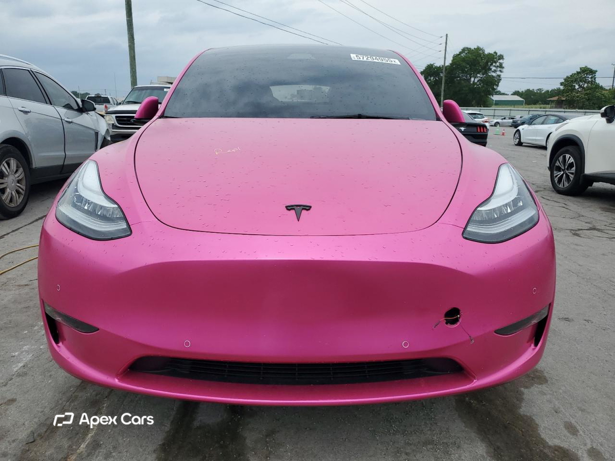 Tesla Model Y 2022