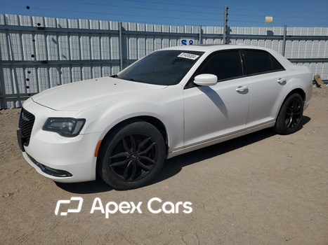 Chrysler 300 2015 - Image 1 of 12