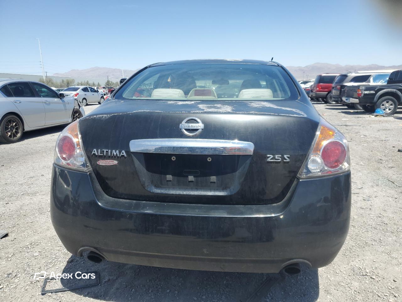 Nissan Altima 2010