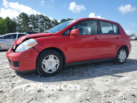 Nissan Versa 2010 - Image 1 of 13