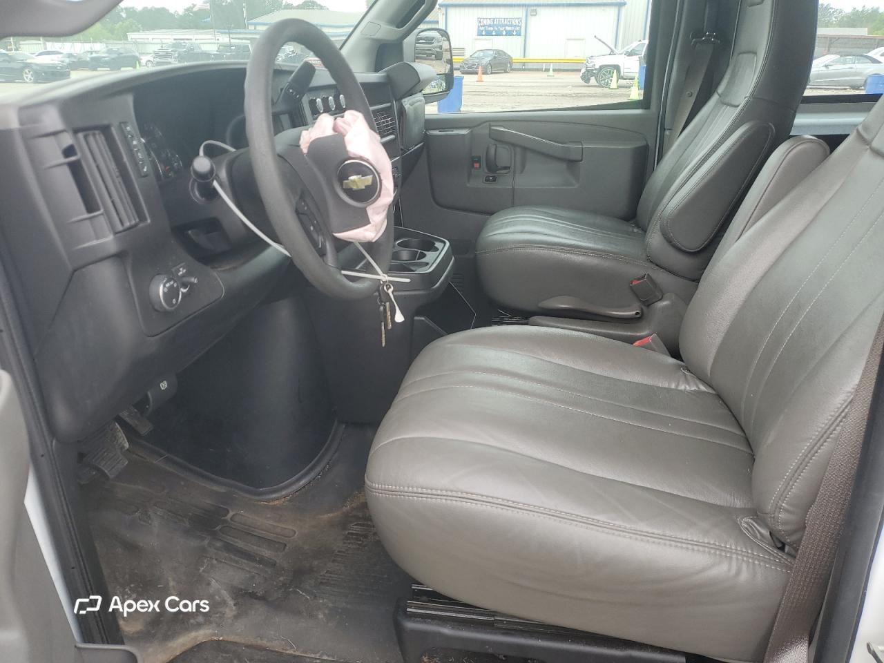 Chevrolet Express 2017