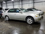Lexus LS 2001
