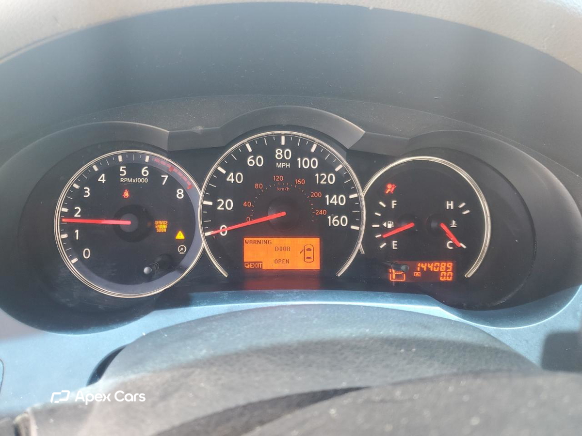 Nissan Altima 2010