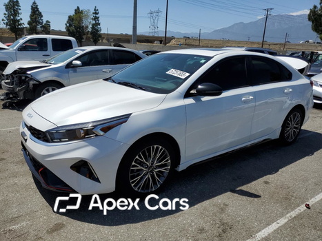 Kia Forte 2023 - Image 1 of 12