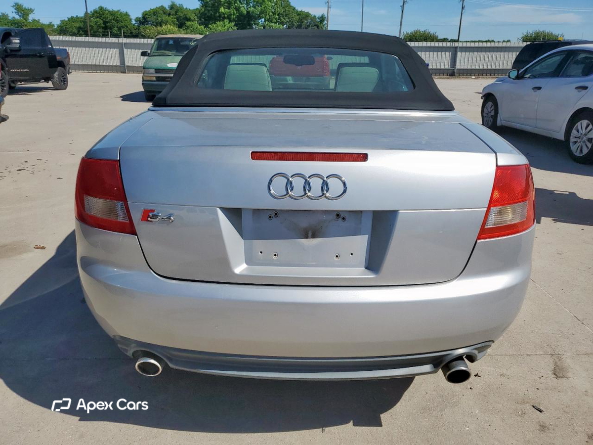 Audi S4 2005