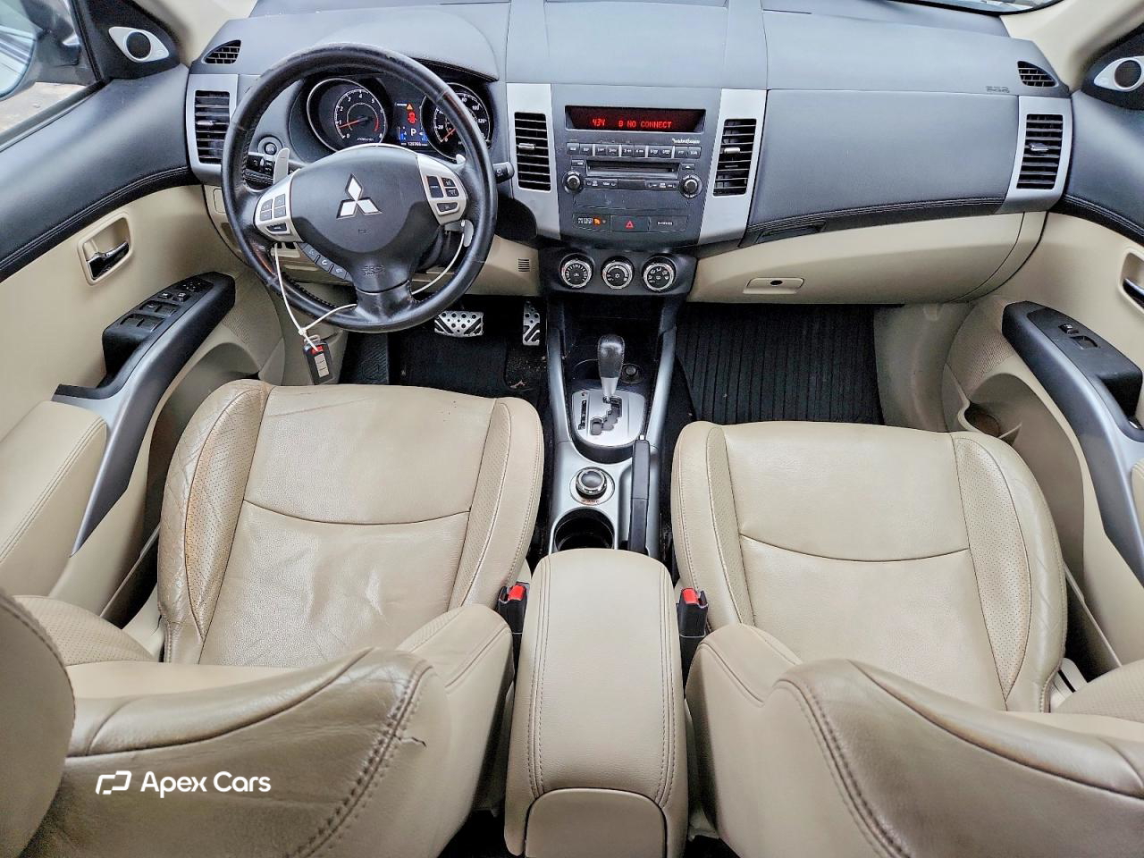Mitsubishi Outlander 2012