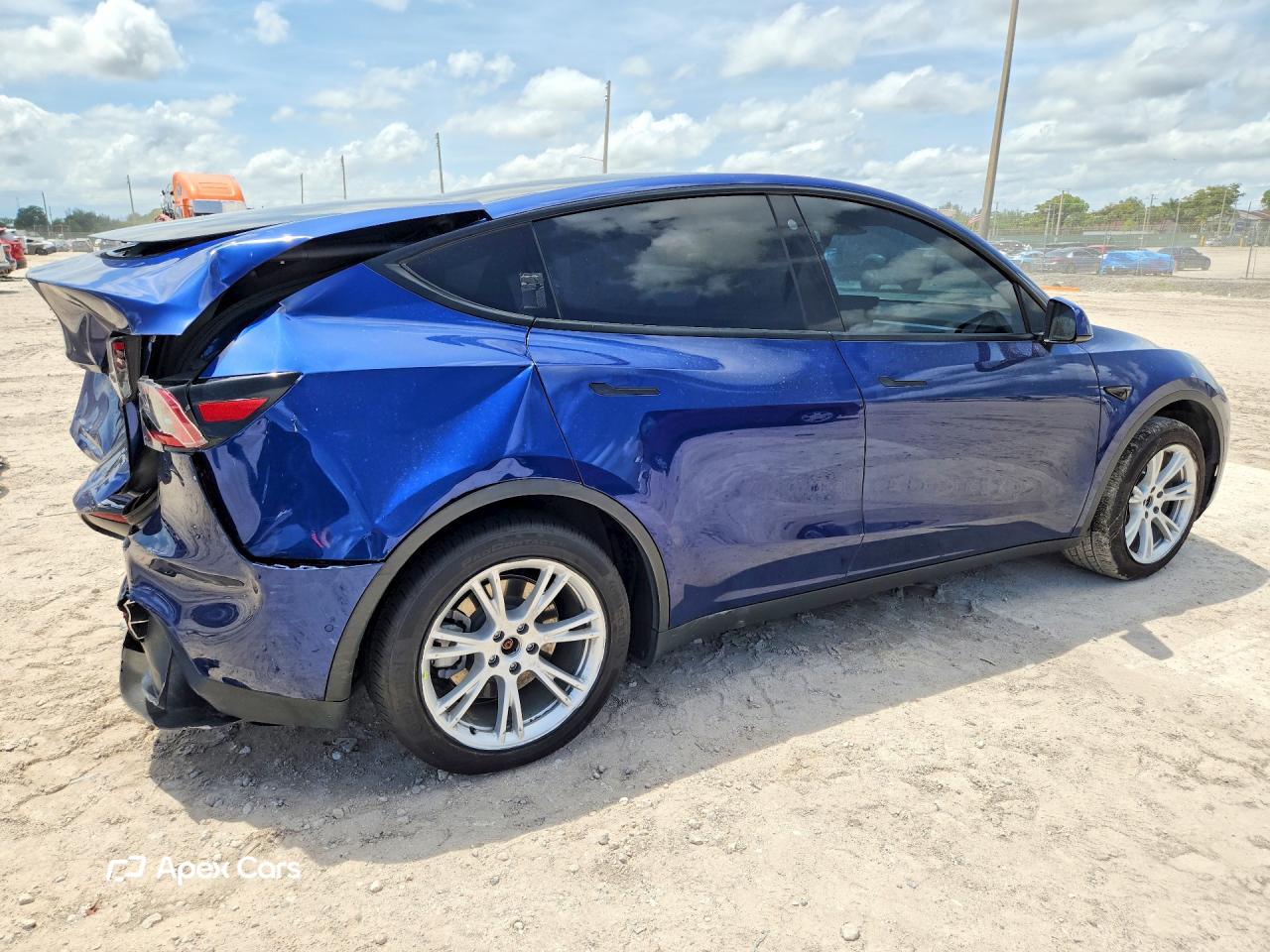 Tesla Model Y 2022