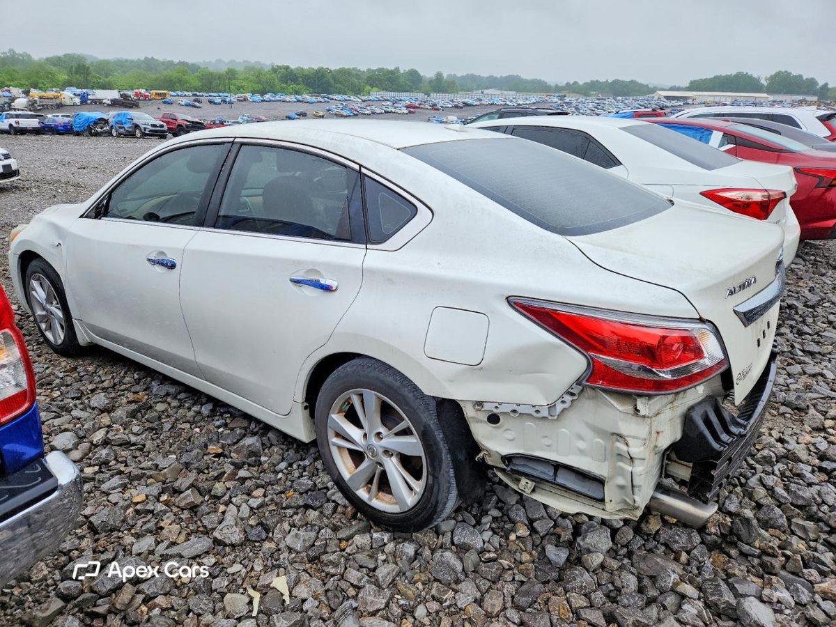 Nissan Altima 2015
